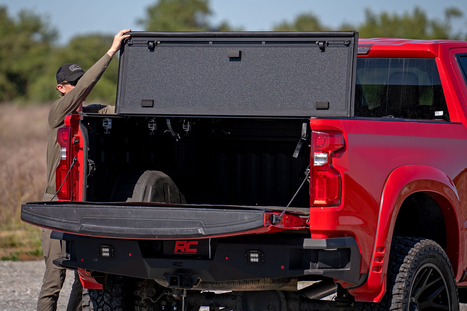 Hard Tri-Fold Flip Up Bed Cover | 6'7" Bed | Chevy/GMC Sierra/Silverado 1500 (19-25) 