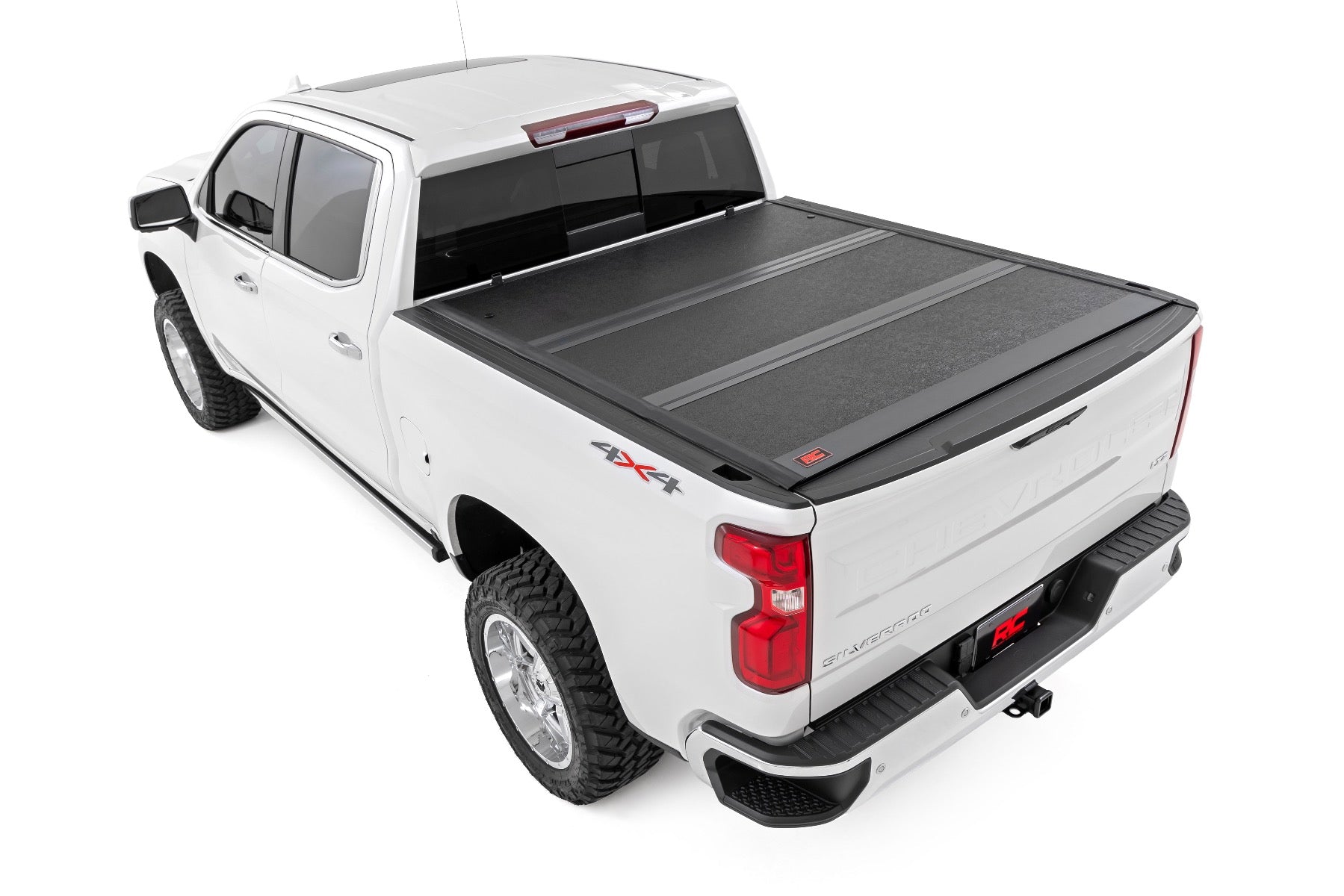 Hard Low Profile Bed Cover | 5'10" Bed | Chevy/GMC Sierra/Silverado 1500 (19-25) 