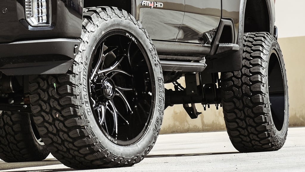 Fuel Runner D741 Gloss Black Milled