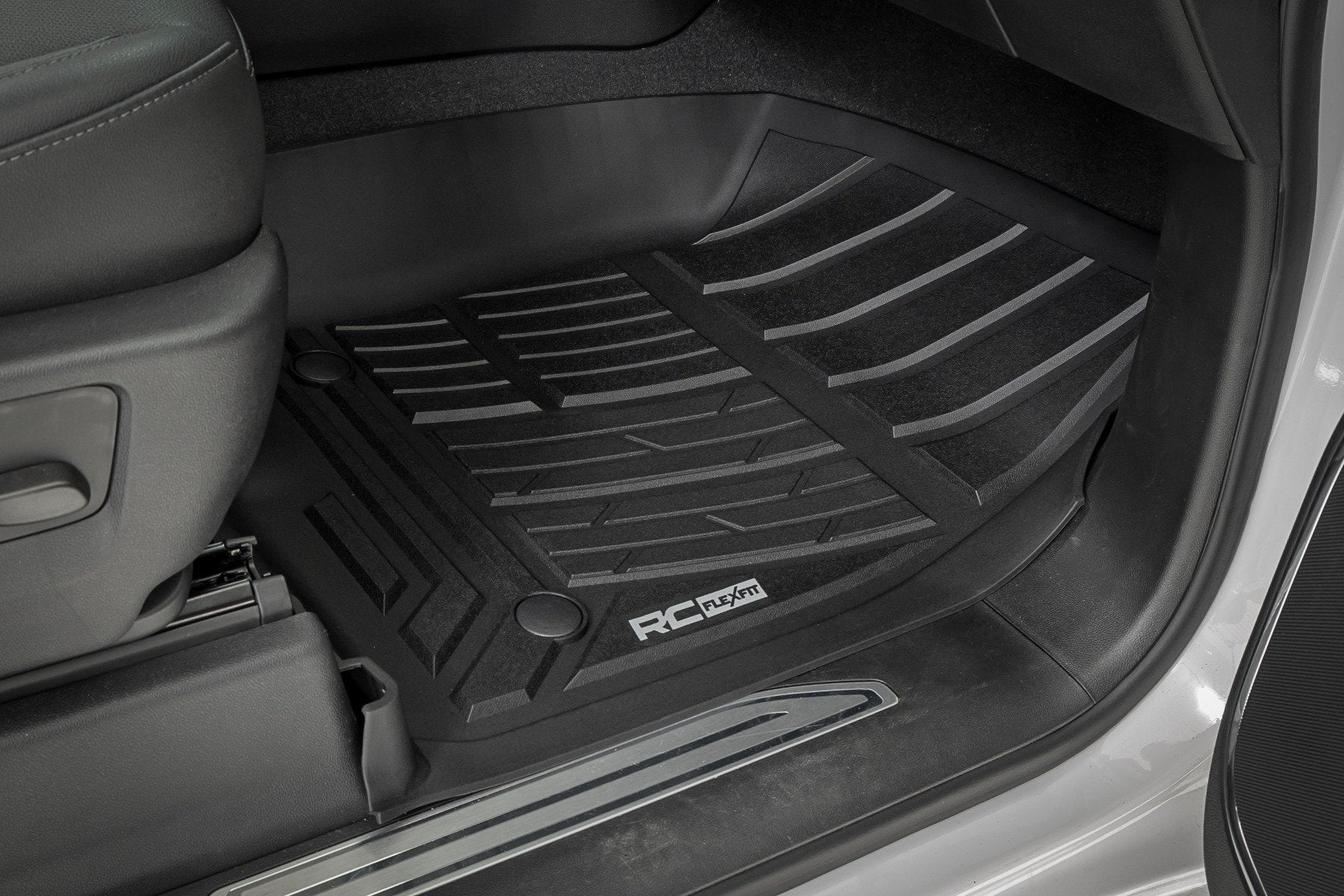 Flex-Fit Floor Mats | FR & RR | FR Bucket | Crew | Chevy/GMC 1500/2500HD/3500HD (19-25 & Classic)