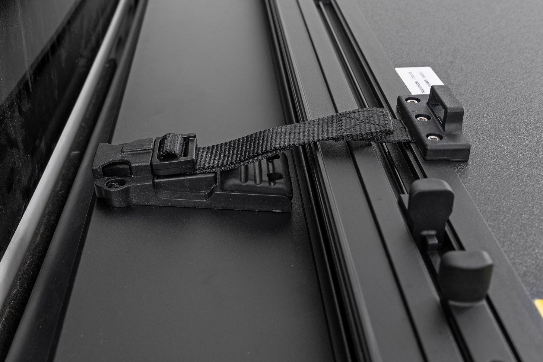 Hard Tri-Fold Flip Up Bed Cover | 6'10" Bed | Ford F-250/F-350 Super Duty (17-25)