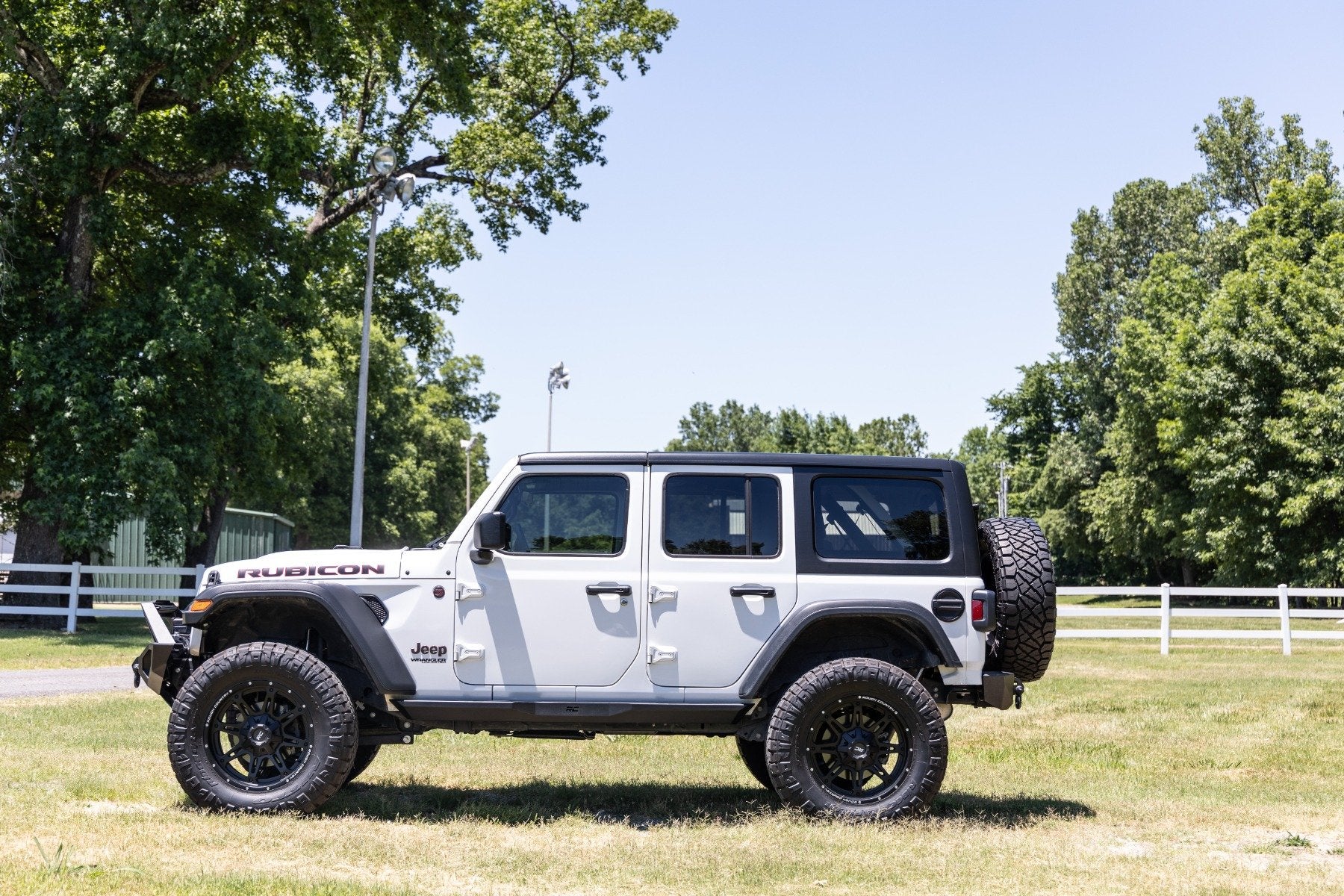 3.5 Inch Lift Kit | C/A Drop | FR D/S | Jeep Wrangler Unlimited 4WD (24-25)