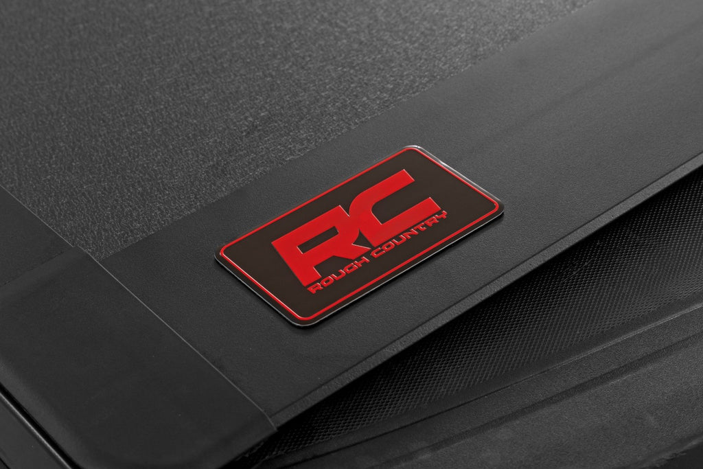 Hard Tri-Fold Flip Up Bed Cover | 6' Bed | Chevy/GMC Canyon/Colorado (15-25)