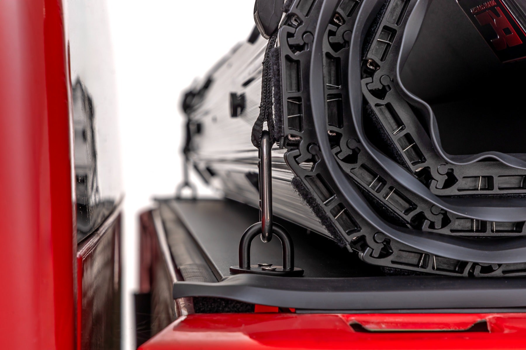 Hard Roll Up Bed Cover | 6'7" Bed | Chevy/GMC 1500 (00-06 & Classic)