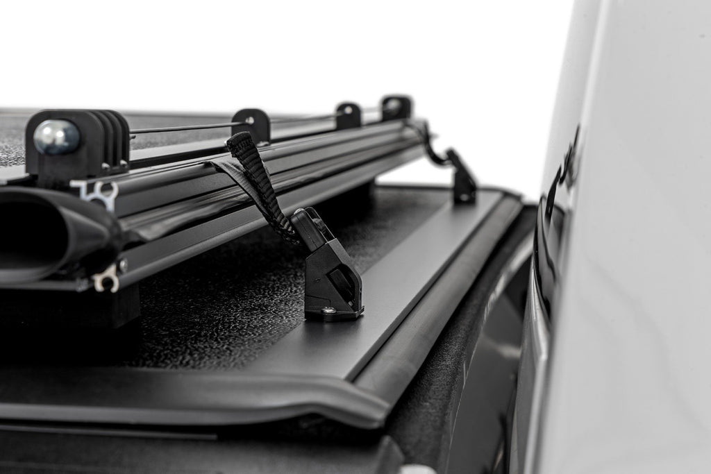 Hard Low Profile Bed Cover | 6'4" Bed | Ram 1500/2500/3500 2WD/4WD (10-25 & Classic)