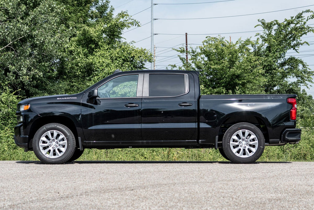 Lowering Shackles | 1-1.5 Inch | Chevy/GMC Sierra/Silverado 1500 (19-25) 