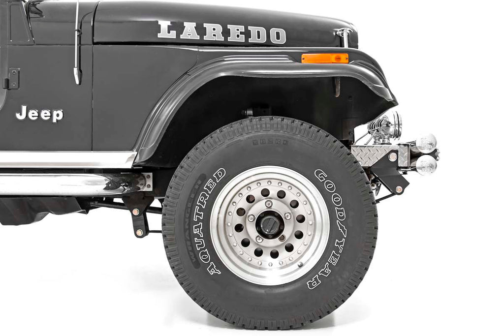 Front Shackle Reversal Kit | Jeep CJ5/CJ7 5 4WD (1976-1983)