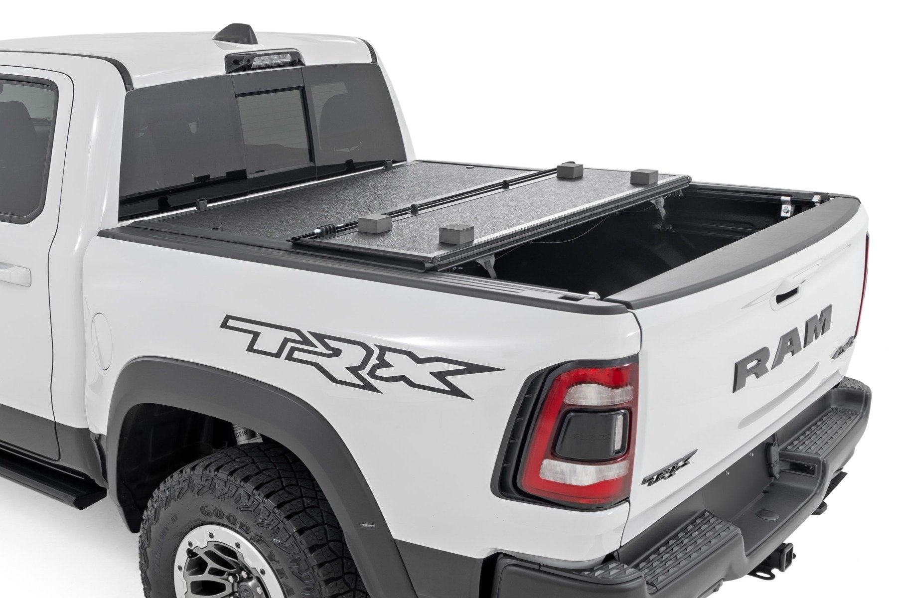 Hard Low Profile Bed Cover |6'4" | No Rambox | Ram 1500 (19-25)/1500 TRX (21-24) 